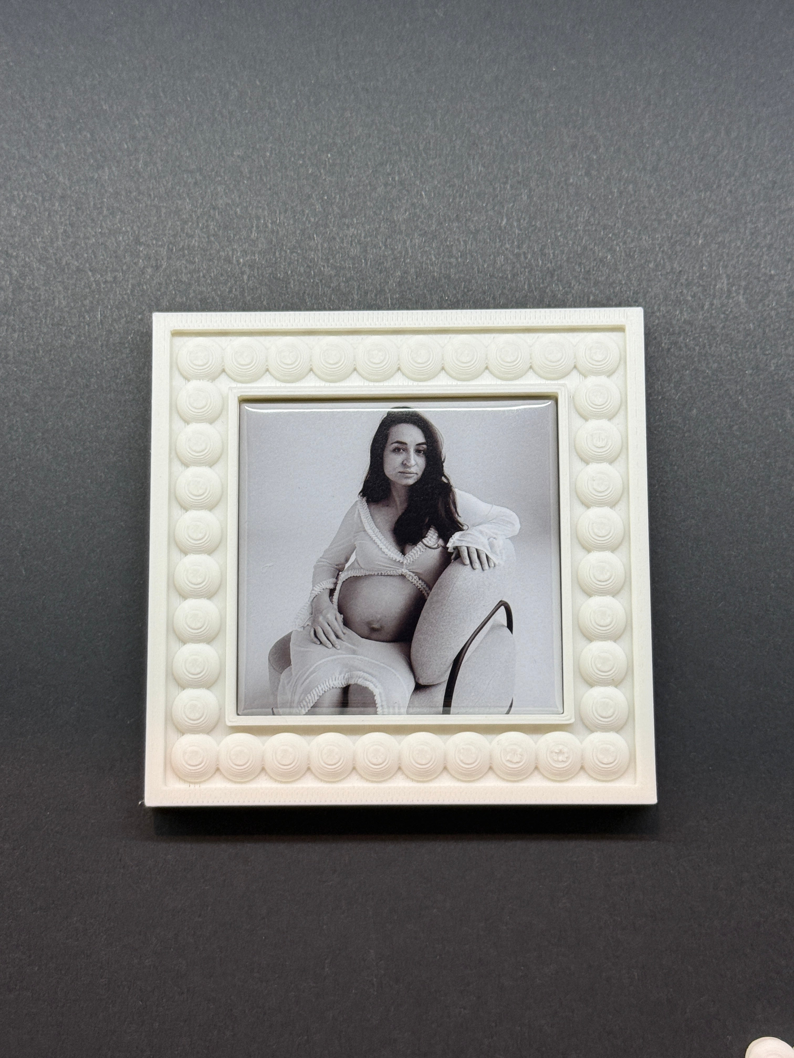 Beaded Snap On Fridge Frames | STL